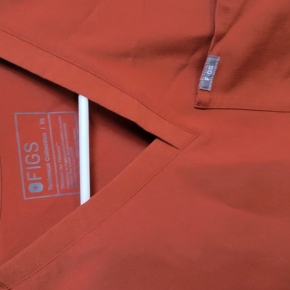 Figs Scrubs - Picture 3 of 5